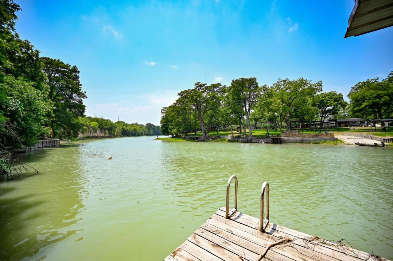 Luxury Lakefront Oasis With Boat Dock-Firepit McQueeney Экстерьер фото
