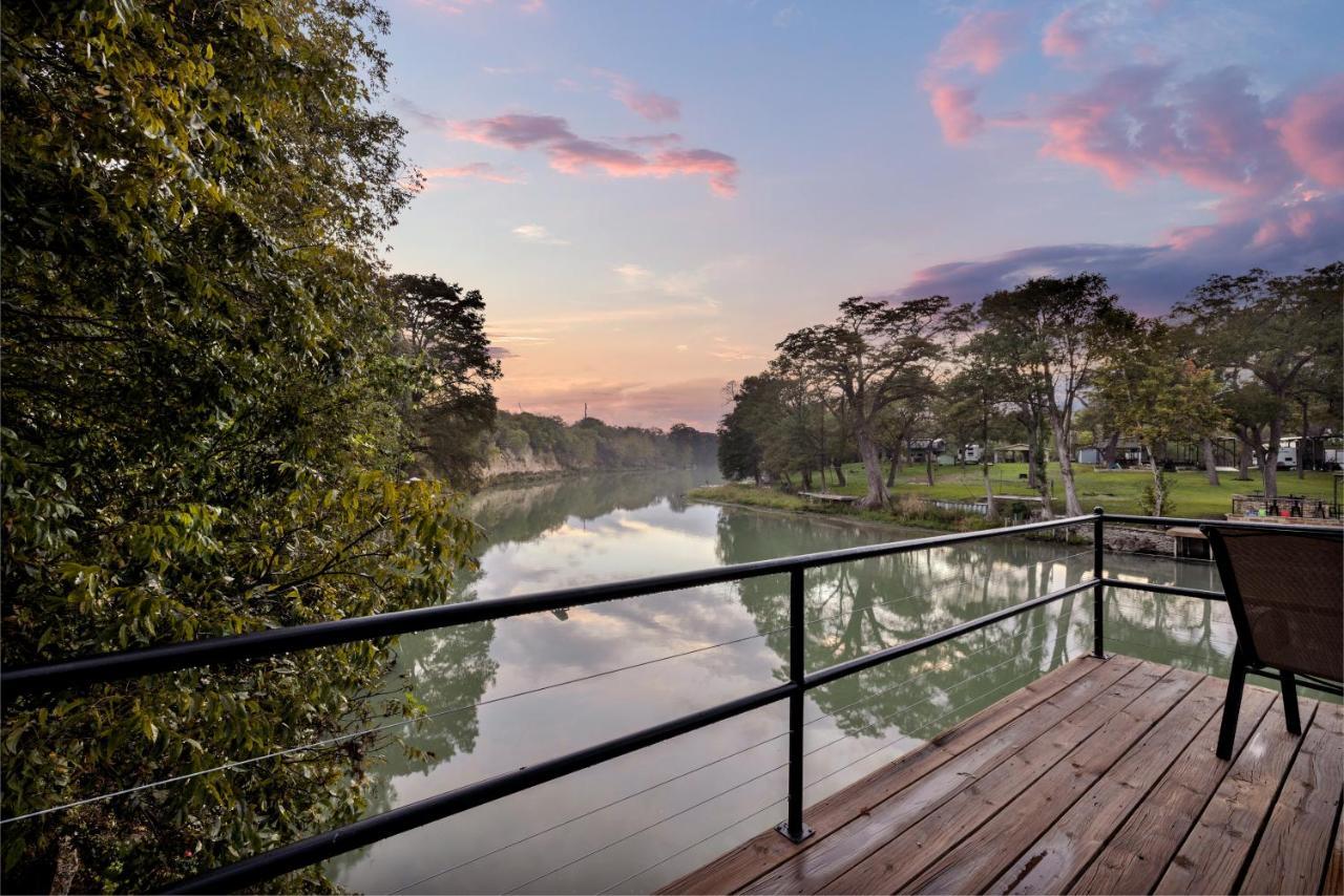 Luxury Lakefront Oasis With Boat Dock-Firepit McQueeney Экстерьер фото